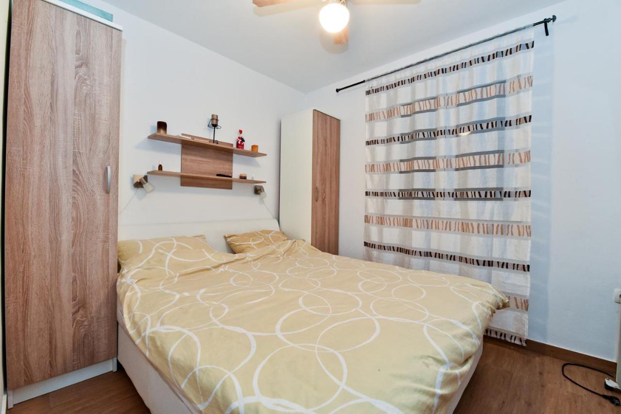 Holiday Home Taras Smilcic Екстериор снимка